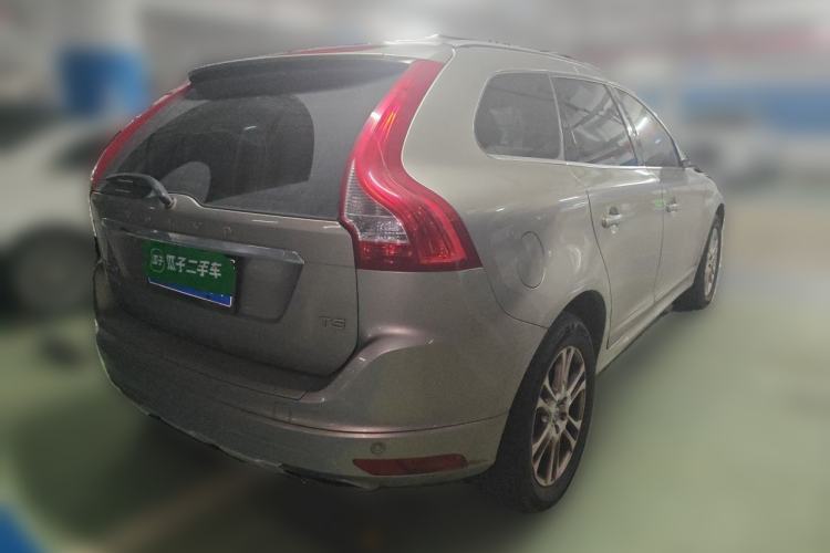 Used Volvo XC60 2015 T5 Smart Edition Rear Right 45 Deg