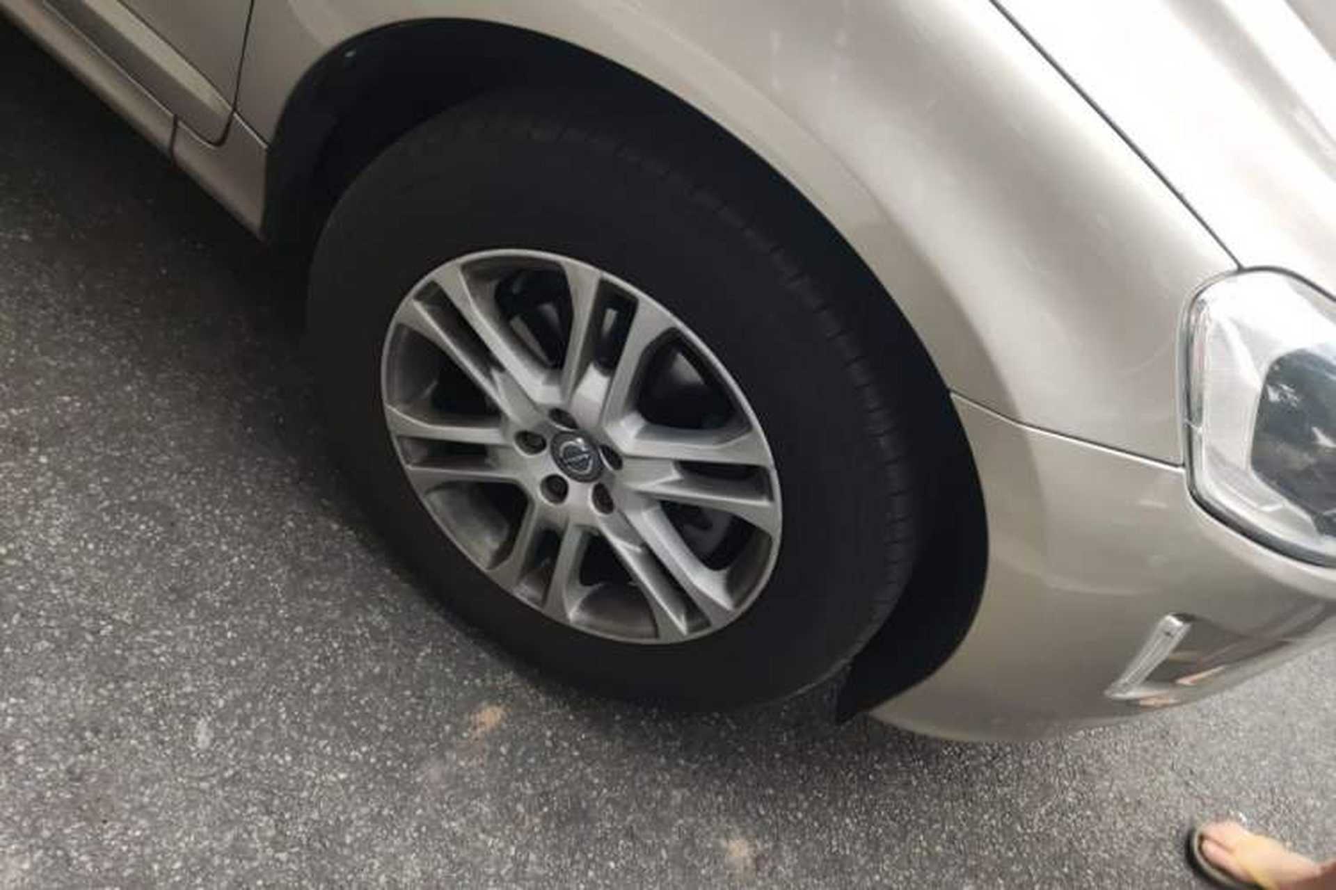 Used Volvo XC60 2015 T5 Smart Upgrade Model Right Front Wheel Hub