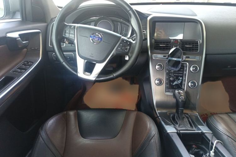 Used Volvo XC60 2015 T5 AWD Smart Drive Edition Steering Wheel