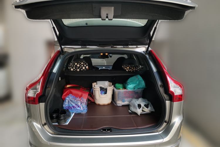 Used Volvo XC60 2015 T5 Smart Upgrade Model Trunk