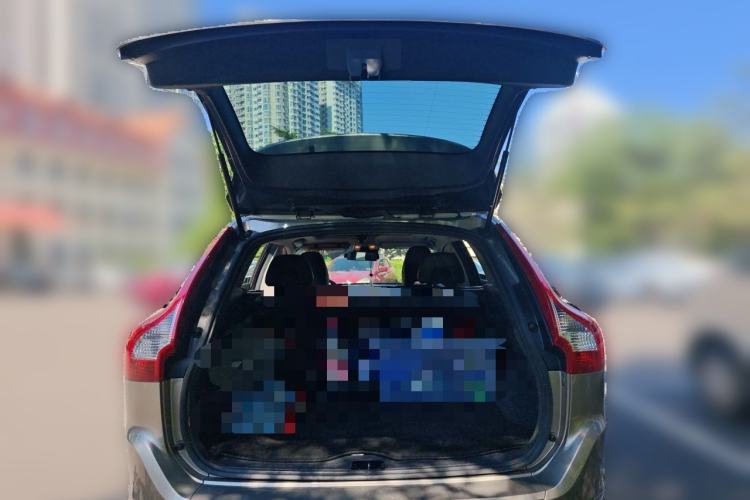 Used Volvo XC60 2015 T5 Smart Upgrade Model Trunk