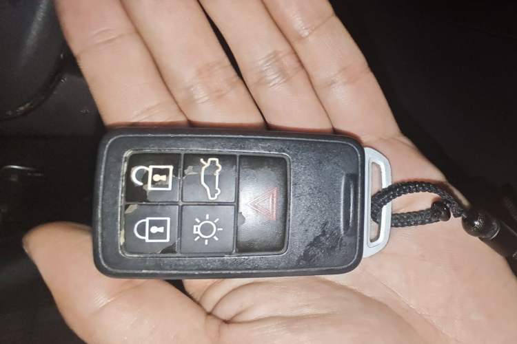 Used Volvo XC60 2015 T5 Smart Edition Vehicle Key