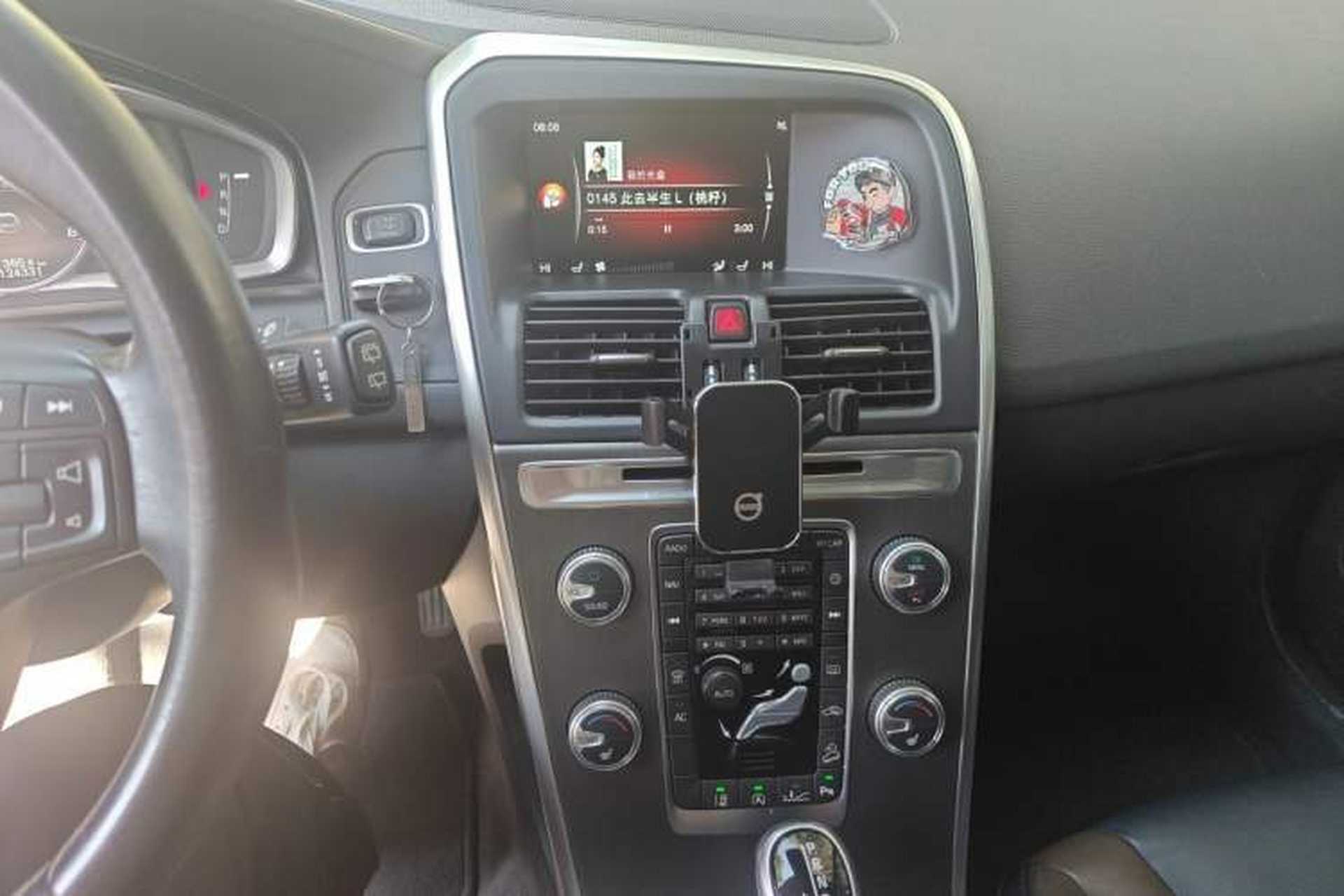 Used Volvo XC60 2015 T5 AWD Zhiyuan Edition Audio And AC Panel