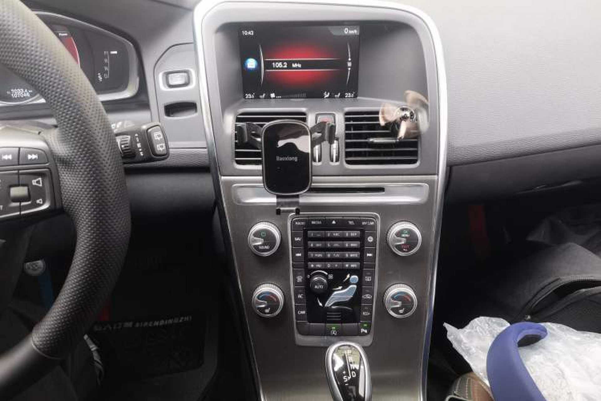 Used Volvo XC60 2015 T5 Smart Upgrade Model Audio And AC Panel