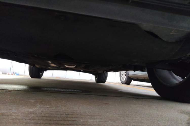Used Volvo XC60 2015 T5 Smart Upgrade Model Chassis Front