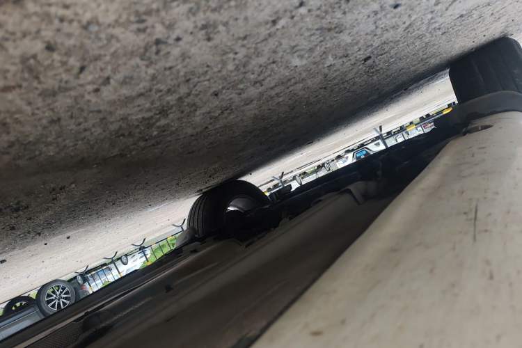 Used Volvo XC60 2015 T5 Smart Upgrade Model Chassis Front Left
