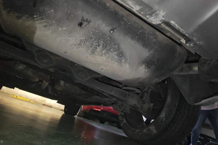 Used Volvo XC60 2015 T6 AWD Smart Version Chassis Rear Left