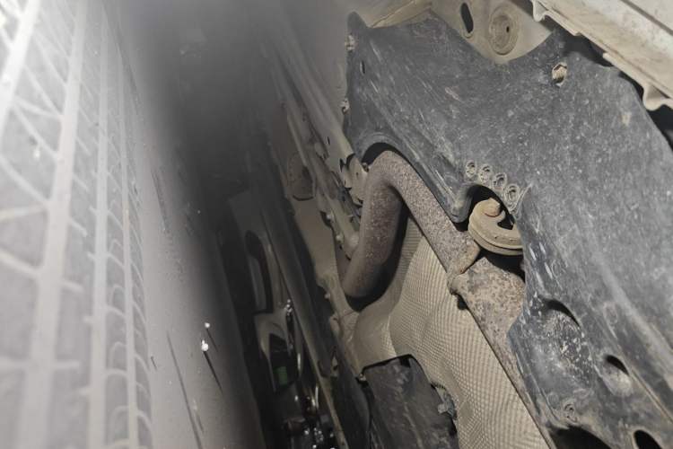 Used Volvo XC60 2015 T5 Smart Upgrade Model Chassis Rear Left