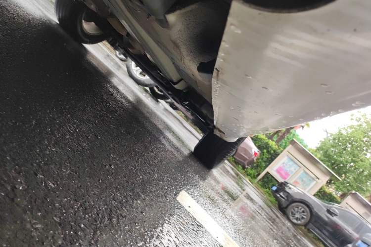 Used Volvo XC60 2015 T5 AWD Zhiyuan Edition Chassis Rear Right