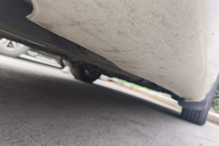 Used Volvo XC60 2015 T5 AWD Zhiyuan Edition Chassis Rear Right
