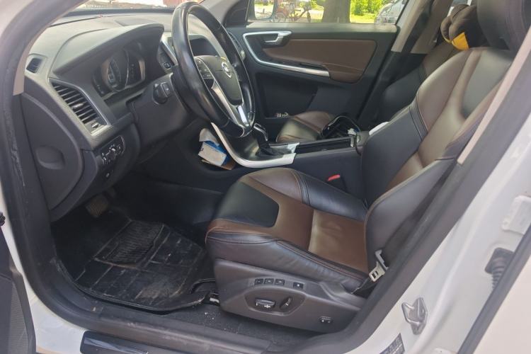 Used Volvo XC60 2015 T5 AWD Zhiyuan Edition Driver Seat