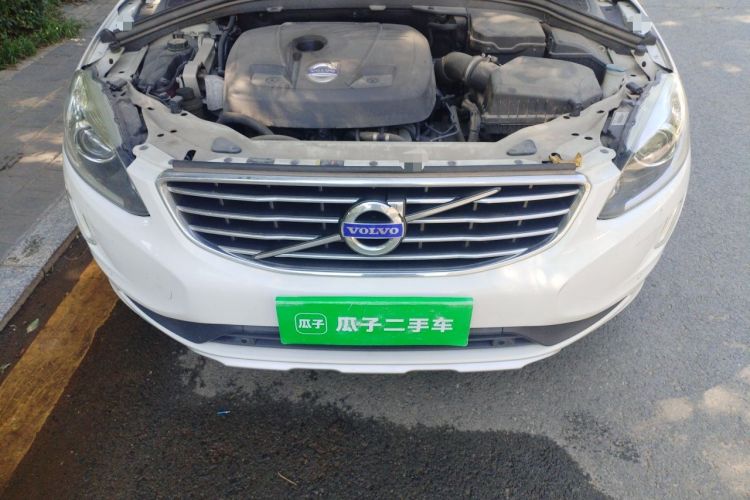 Used Volvo XC60 2015 T5 Smart Upgrade Model Engine Bay