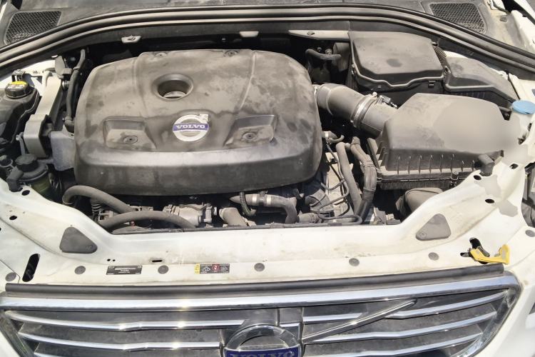 Used Volvo XC60 2015 T5 Smart Edition Engine Bay
