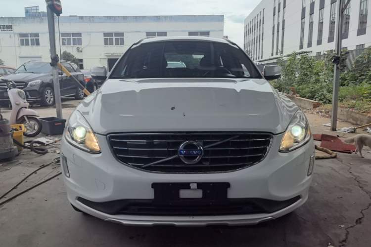 Used Volvo XC60 2015 T5 AWD Zhiyuan Edition Front