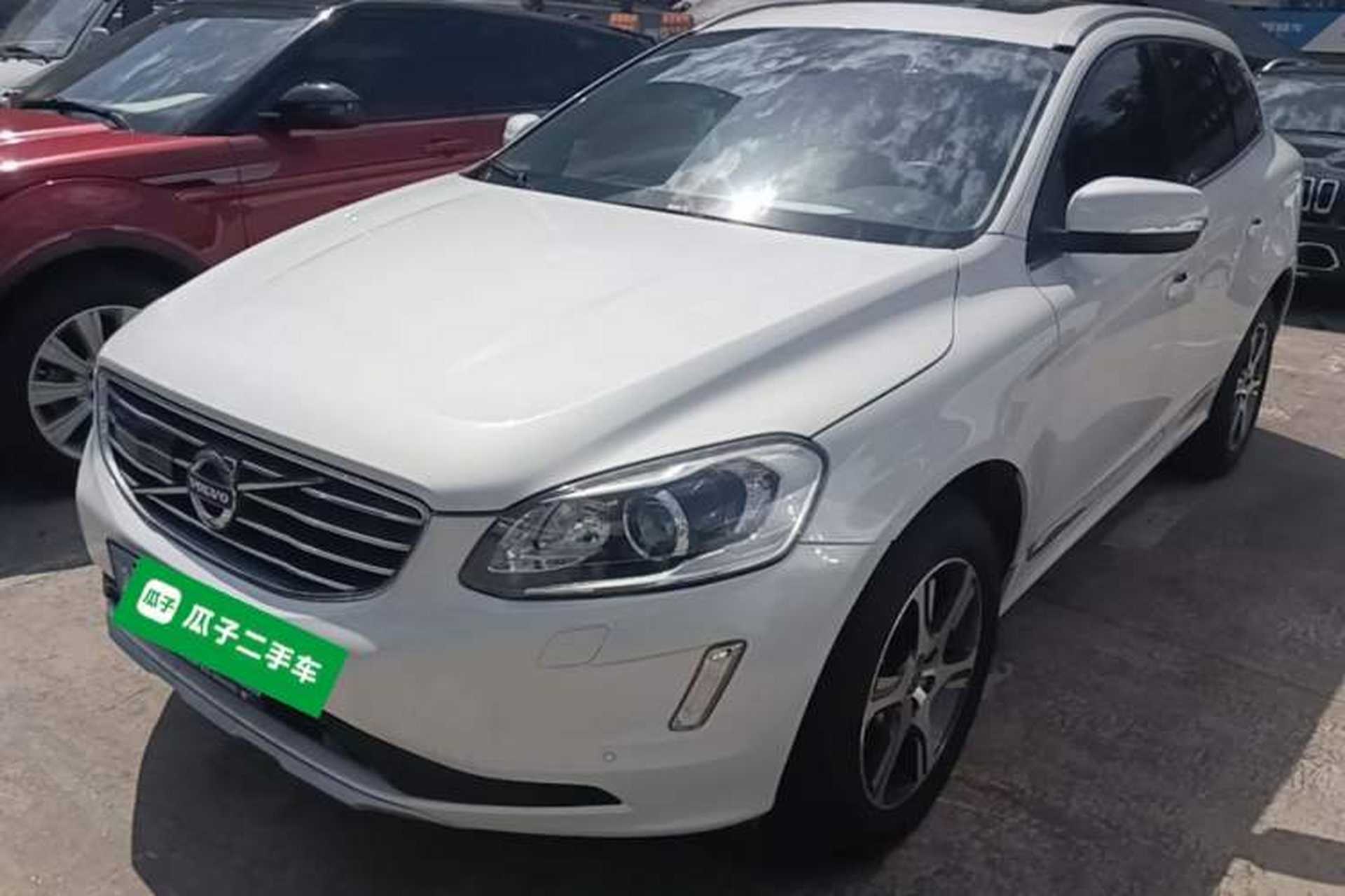 Used Volvo XC60 2015 T5 AWD Zhiyuan Edition Front Left 45 Deg