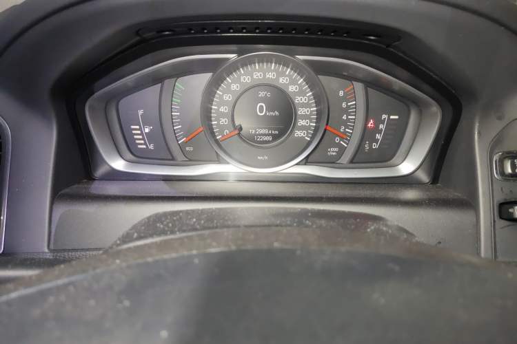 Used Volvo XC60 2015 T5 Smart Upgrade Model Instrument Cluster