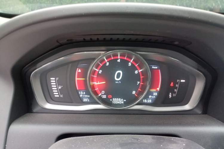 Used Volvo XC60 2015 T5 Smart Upgrade Model Instrument Cluster