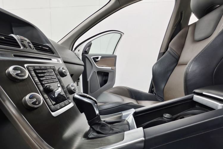 Used Volvo XC60 2015 T5 AWD Zhiyuan Edition Interior 3