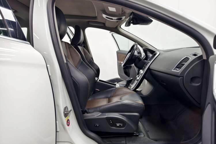 Used Volvo XC60 2015 T5 AWD Zhiyuan Edition Interior 6