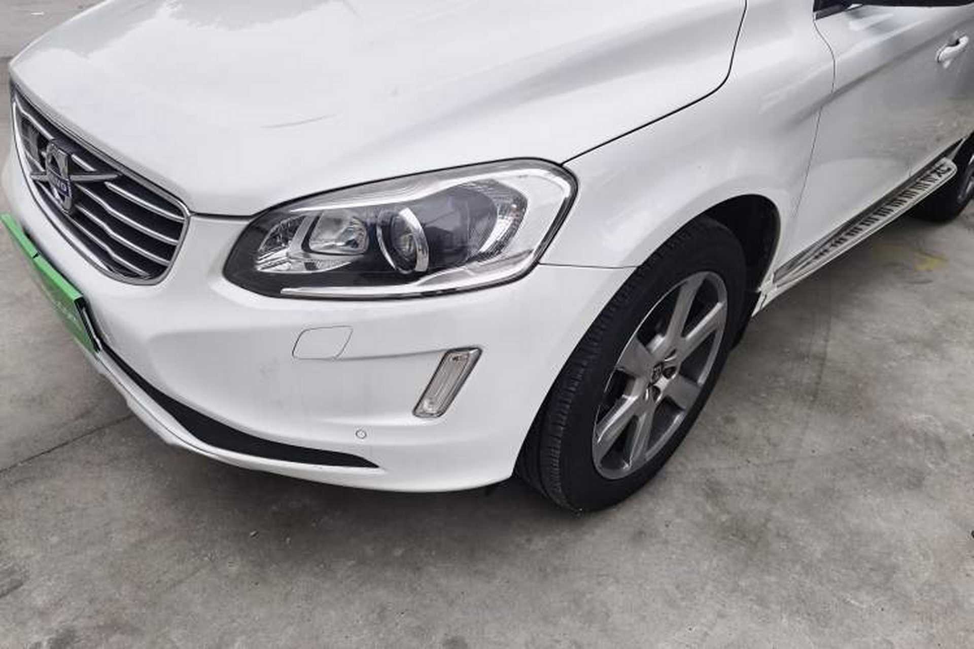 Used Volvo XC60 2015 T5 AWD Smart Drive Edition Left Front Headlight