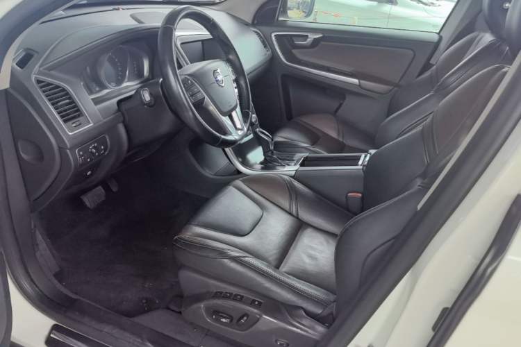 Used Volvo XC60 2015 T5 AWD Zhiyuan Edition Left Front Seat