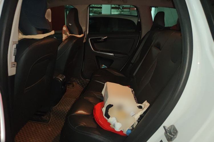 Used Volvo XC60 2015 T5 Smart Upgrade Model Left Rear Seat