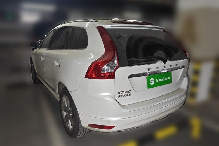 Used Volvo XC60 2015 T5 Smart Upgrade Model Rear Left 45 Deg