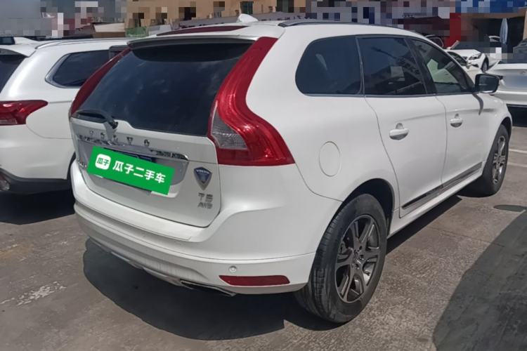 Used Volvo XC60 2015 T5 AWD Zhiyuan Edition Rear Right 45 Deg
