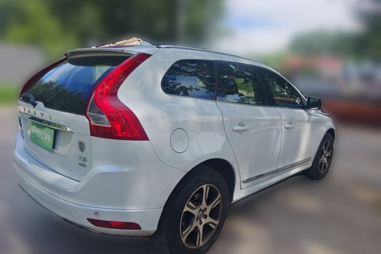 Used Volvo XC60 2015 T5 AWD Zhiyuan Edition Rear Right 45 Deg