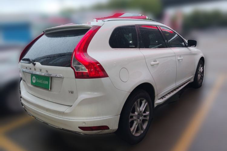 Used Volvo XC60 2015 T5 Smart Upgrade Model Rear Right 45 Deg