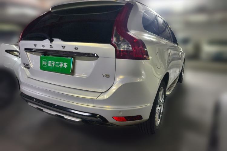 Used Volvo XC60 2015 T5 Smart Upgrade Model Rear Right 45 Deg