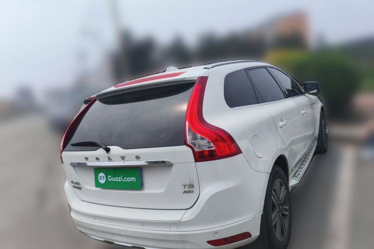 Used Volvo XC60 2015 T5 AWD Zhiyuan Edition Rear Right 45 Deg