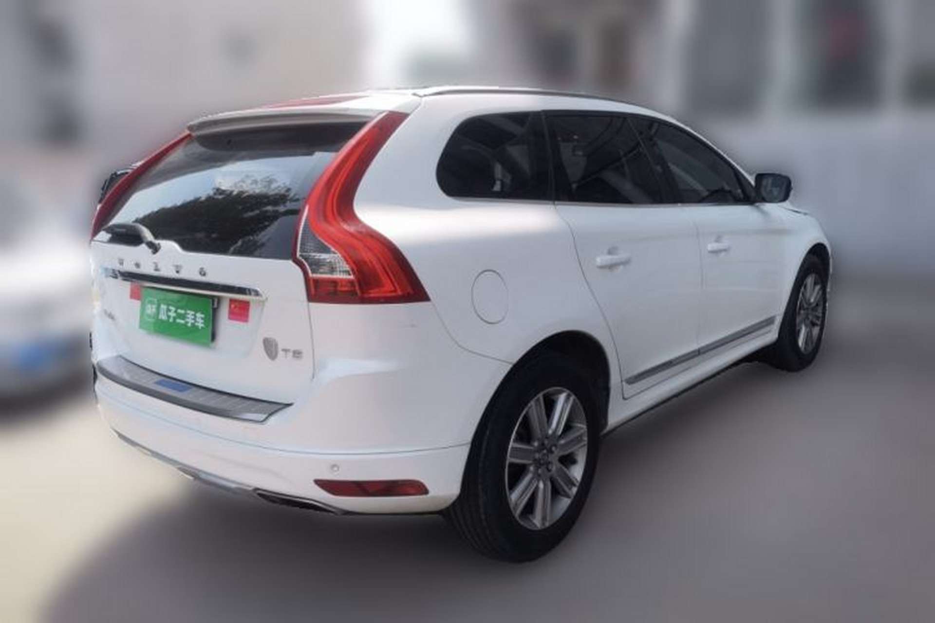 Used Volvo XC60 2015 T5 Smart Upgrade Model Rear Right 45 Deg
