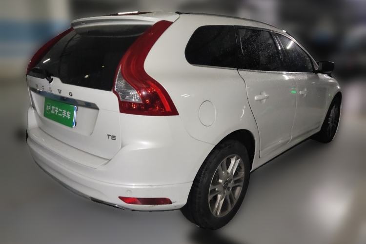 Used Volvo XC60 2015 T5 Smart Upgrade Model Rear Right 45 Deg