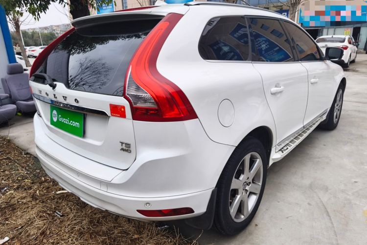 Used Volvo XC60 2015 T5 AWD Smart Drive Edition Rear Right 45 Deg