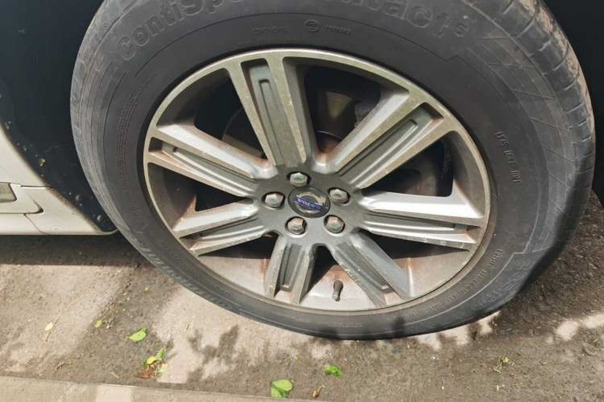 Used Volvo XC60 2015 T5 Smart Upgrade Model Right Front Wheel Hub
