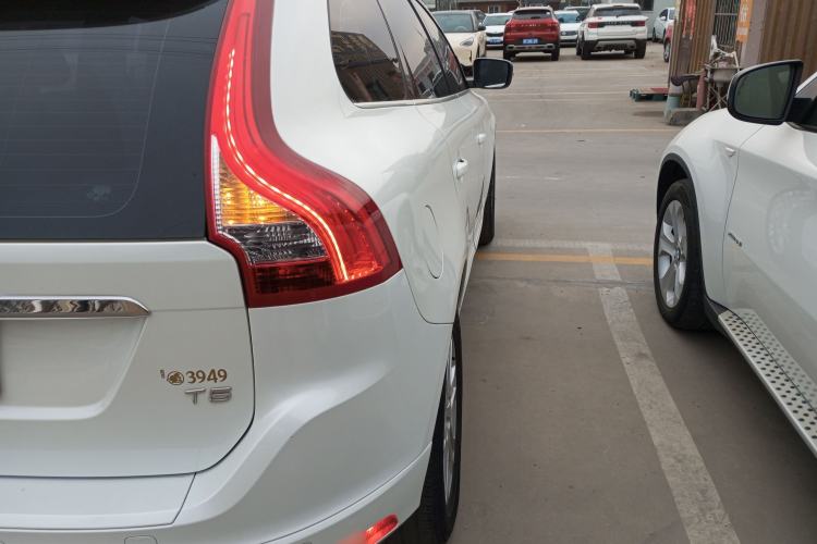 Used Volvo XC60 2015 T5 Smart Upgrade Model Right Rear Taillight