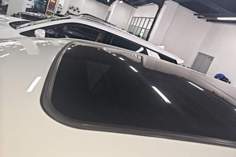 Used Volvo XC60 2015 T5 Smart Upgrade Model Roof