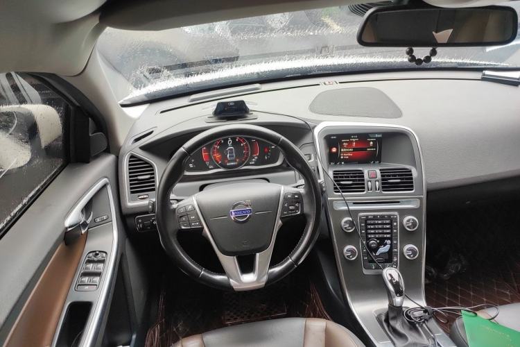 Used Volvo XC60 2015 T5 AWD Zhiyuan Edition Steering Wheel