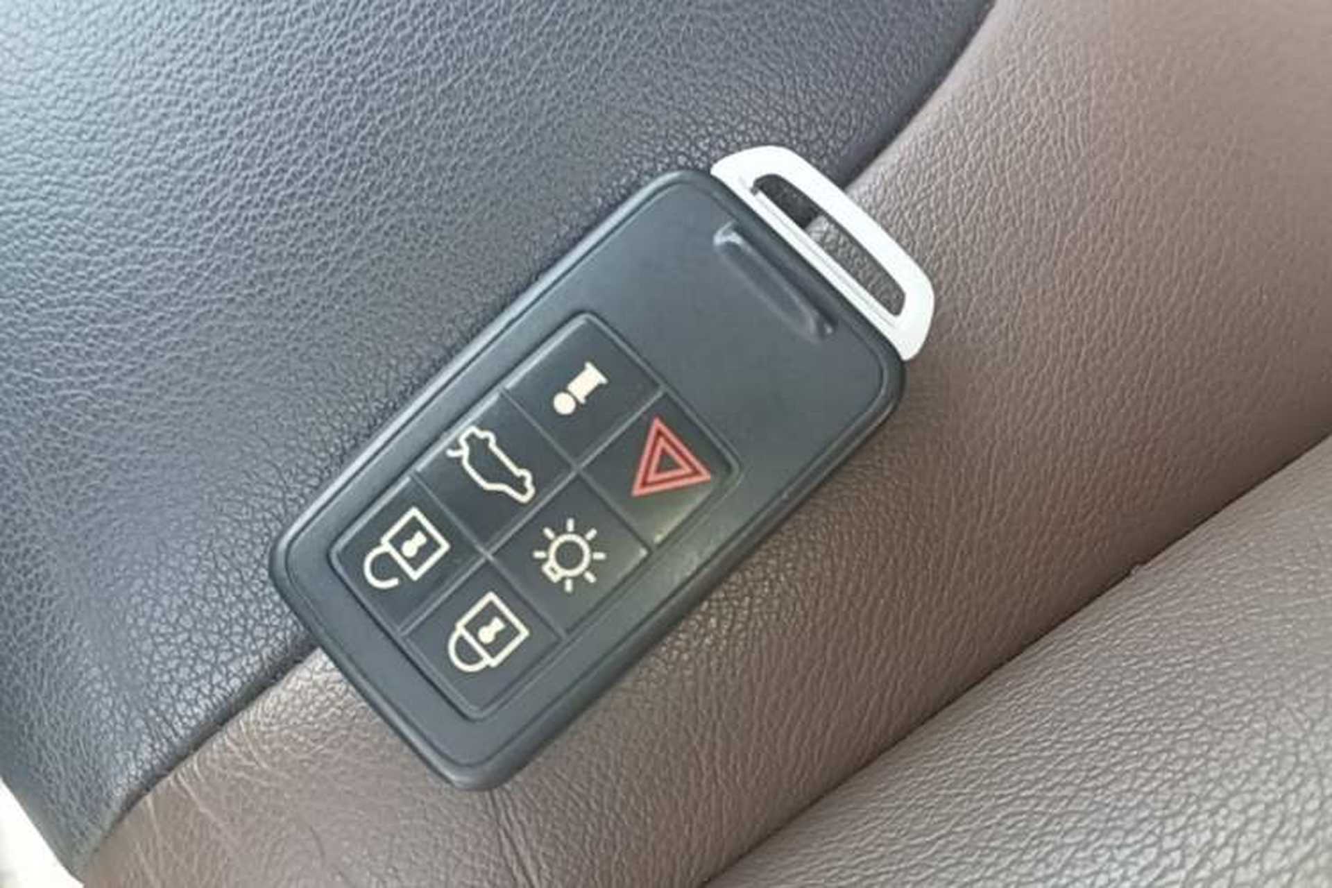 Used Volvo XC60 2015 T5 AWD Zhiyuan Edition Vehicle Key