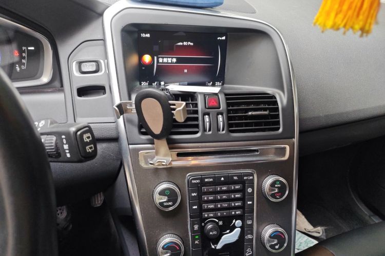 Used Volvo XC60 2015 T5 AWD Zhiyuan Edition Audio And AC Panel