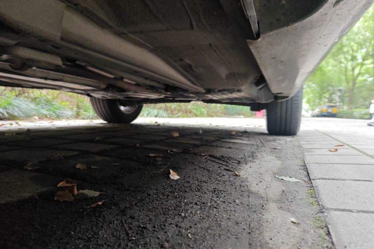 Used Volvo XC60 2015 T5 AWD Zhiyuan Edition Chassis Front Left