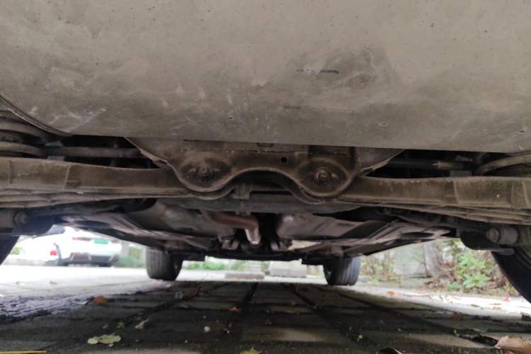 Used Volvo XC60 2015 T5 AWD Zhiyuan Edition Chassis Rear