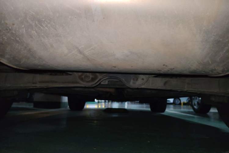Used Volvo XC60 2015 T5 AWD Zhiyuan Edition Chassis Rear