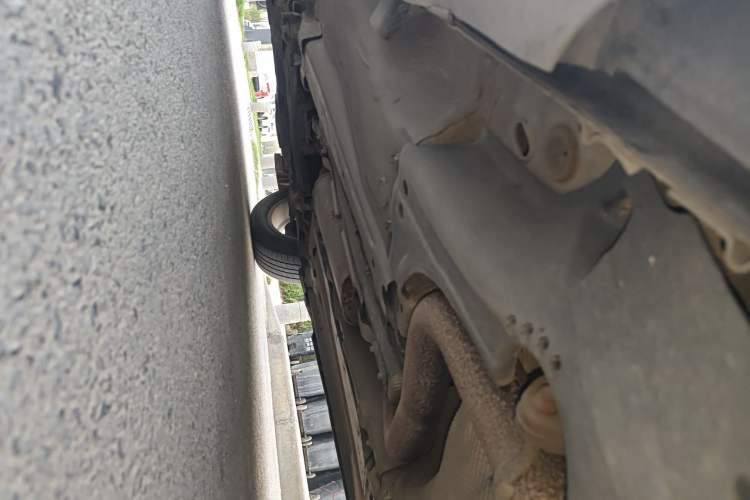 Used Volvo XC60 2015 T5 Smart Upgrade Model Chassis Rear Left