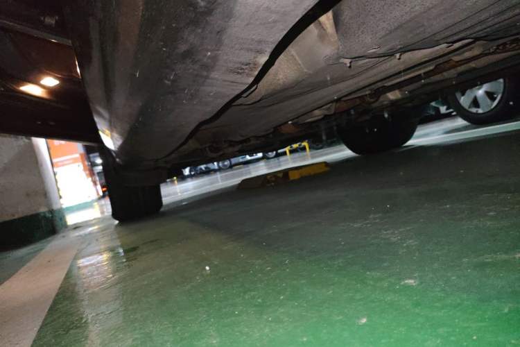 Used Volvo XC60 2015 T5 AWD Zhiyuan Edition Chassis Rear Left