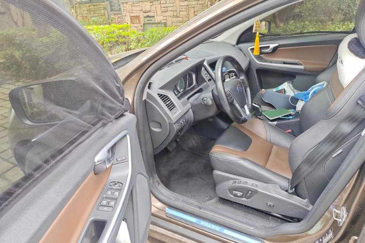 Used Volvo XC60 2015 T5 AWD Zhiyuan Edition Driver Seat
