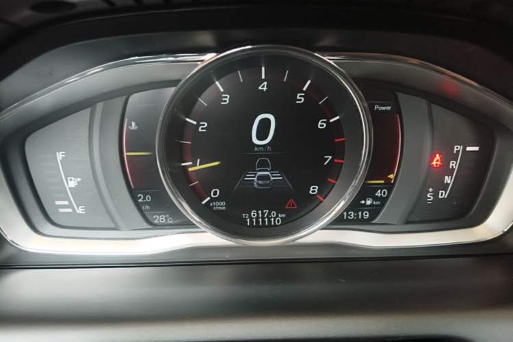 Used Volvo XC60 2015 T6 AWD Smart Version Instrument Cluster