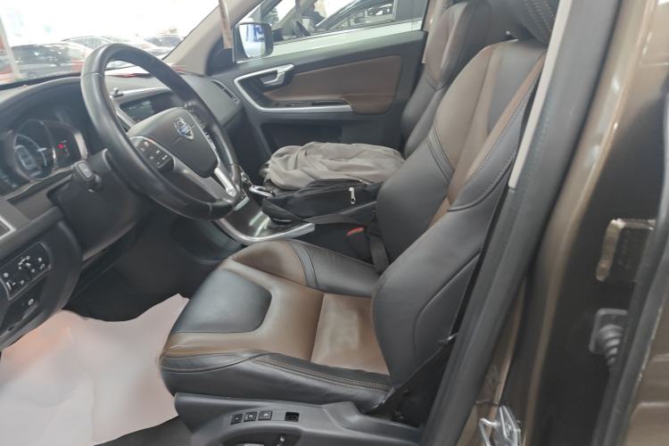 Used Volvo XC60 2015 T5 AWD Zhiyuan Edition Left Front Seat