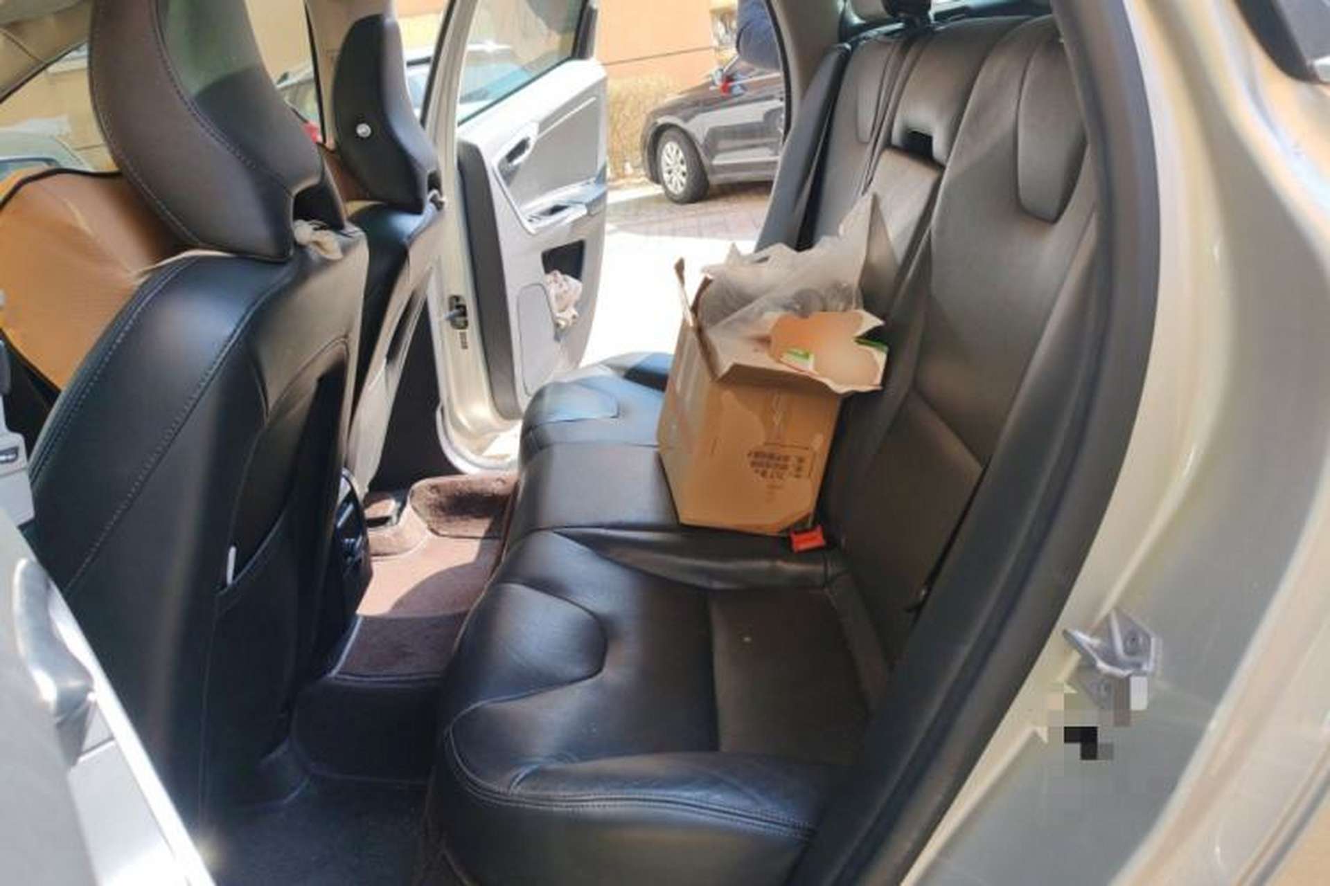 Used Volvo XC60 2015 T5 Smart Upgrade Model Left Rear Seat